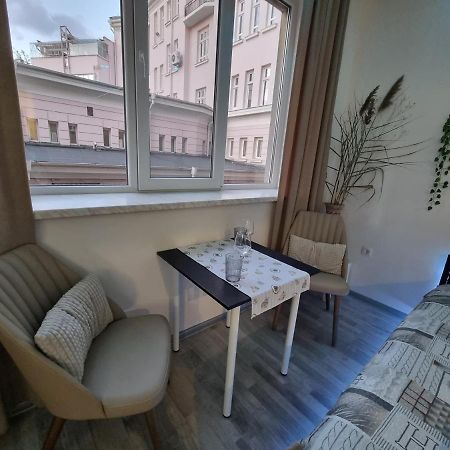 Студио В Центъра На Бургас Apartment ภายนอก รูปภาพ